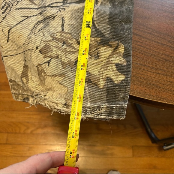 Wrangler Pants unisex size 18 Realtree Hardwoods Camo Double Knee Hunting woman' - Picture 6 of 8